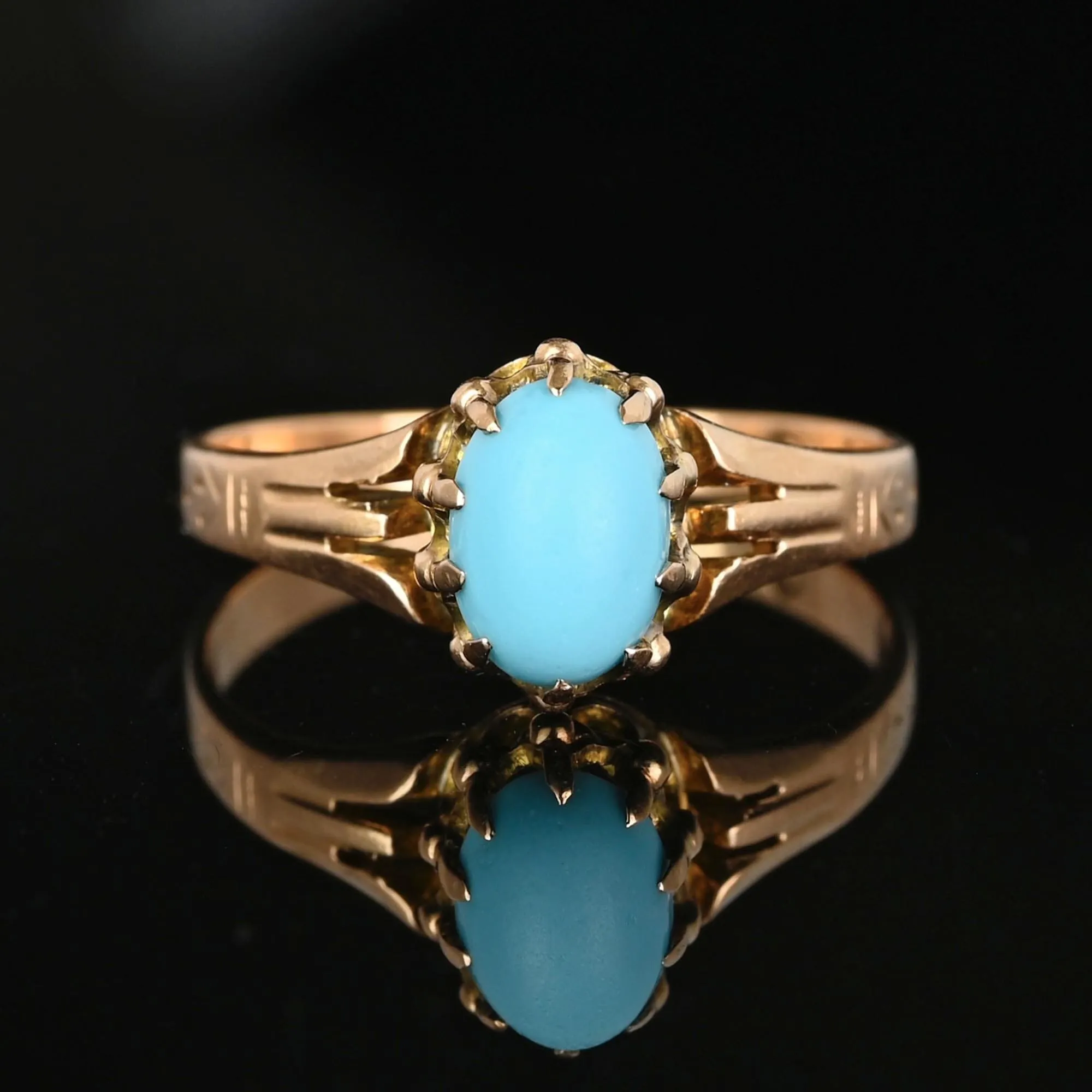 Antique 10K Gold Natural Blue Turquoise Cabochon Ring