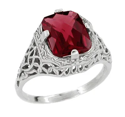 Art Deco Flowers and Leaves Rhodolite Garnet Filigree Ring in 14 Karat White Gold