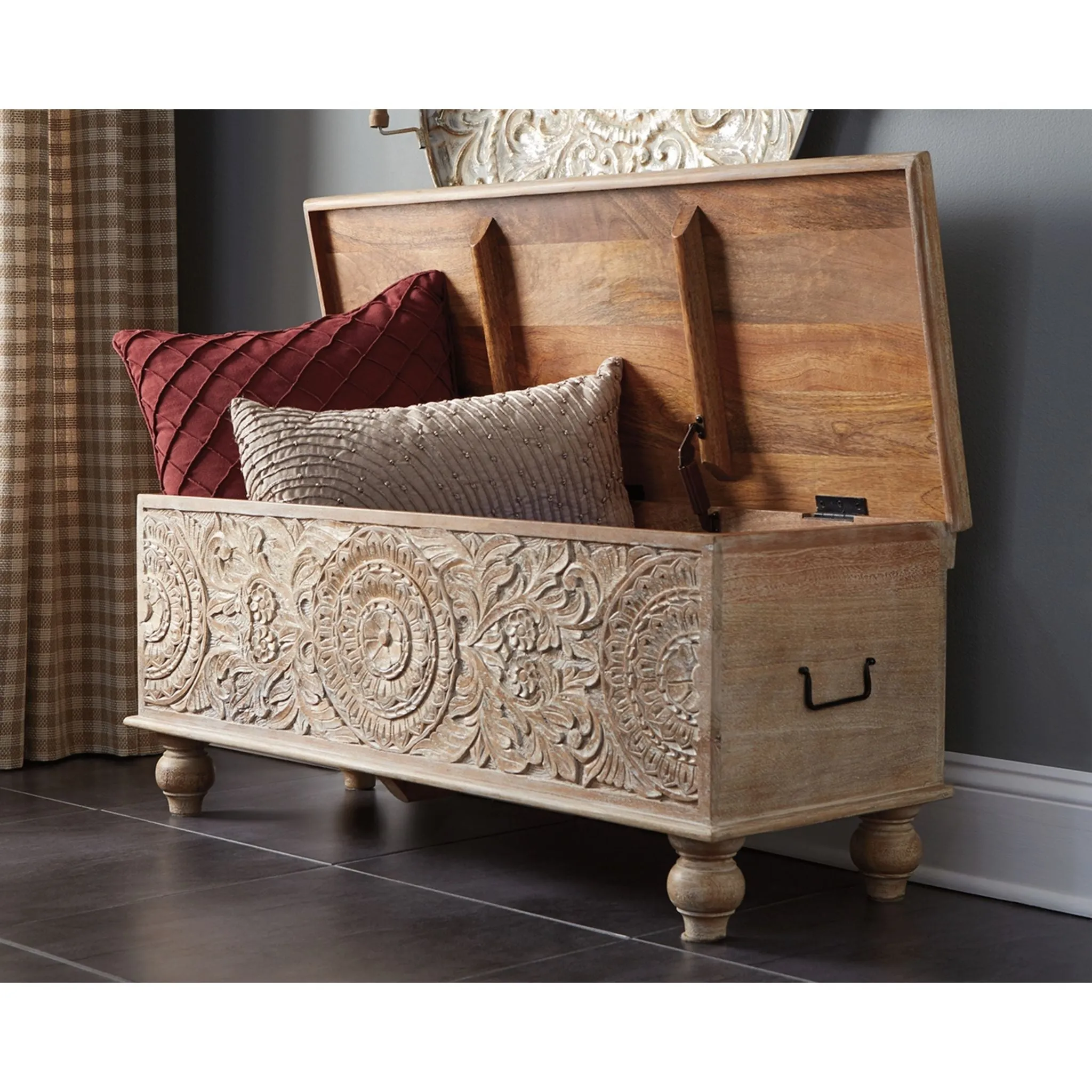 Fossil Ridge Storage Bench