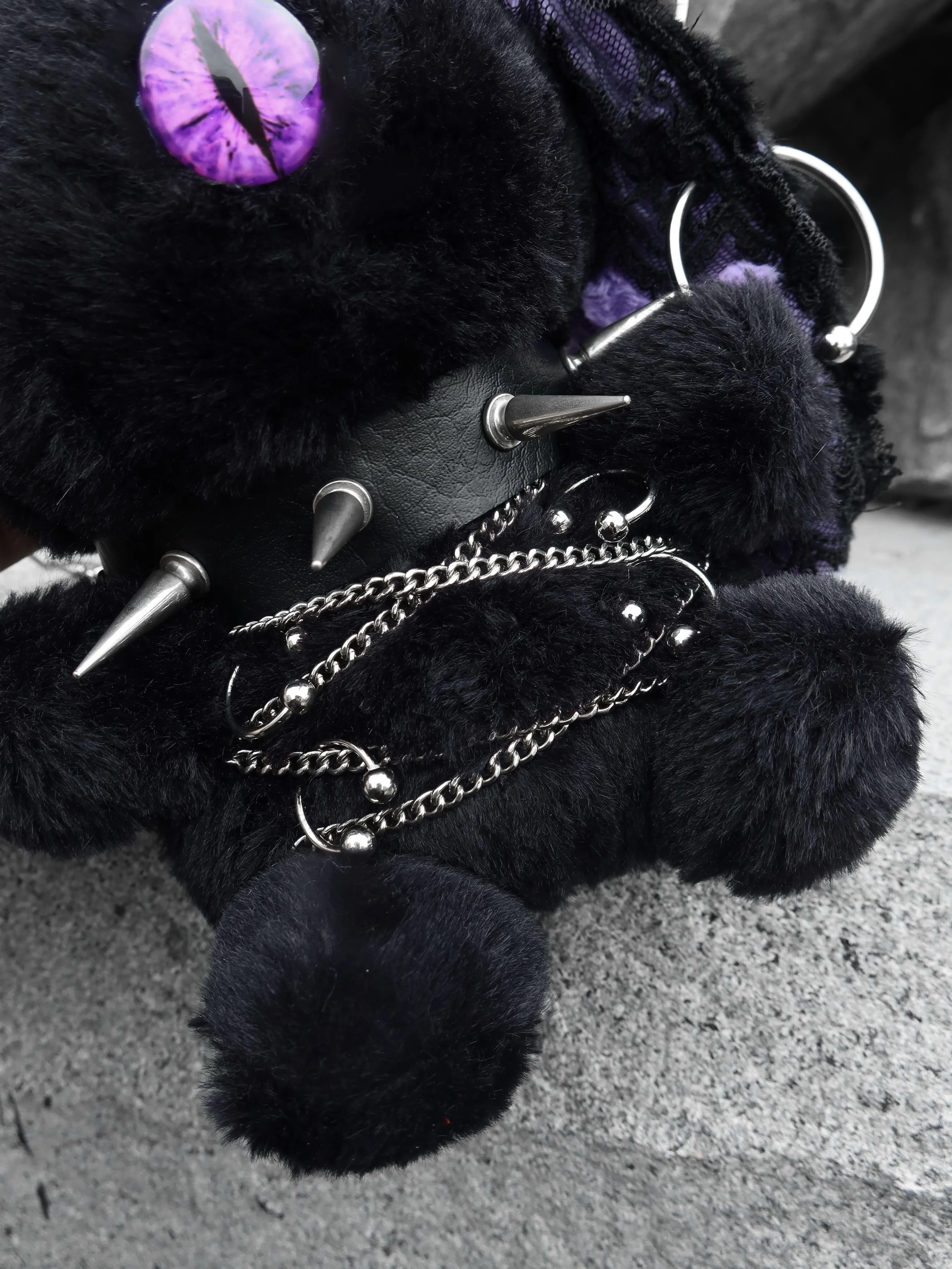 Gothic Devil Chain Nichi Bag