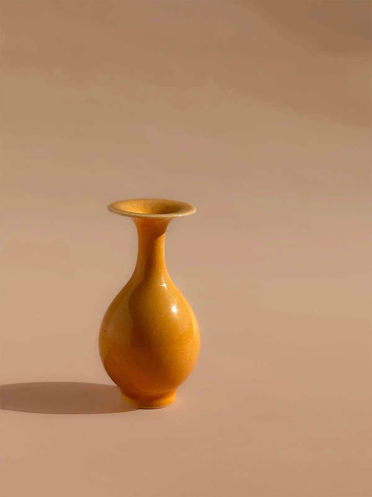 Miniature Vase: "Large" (Assorted)