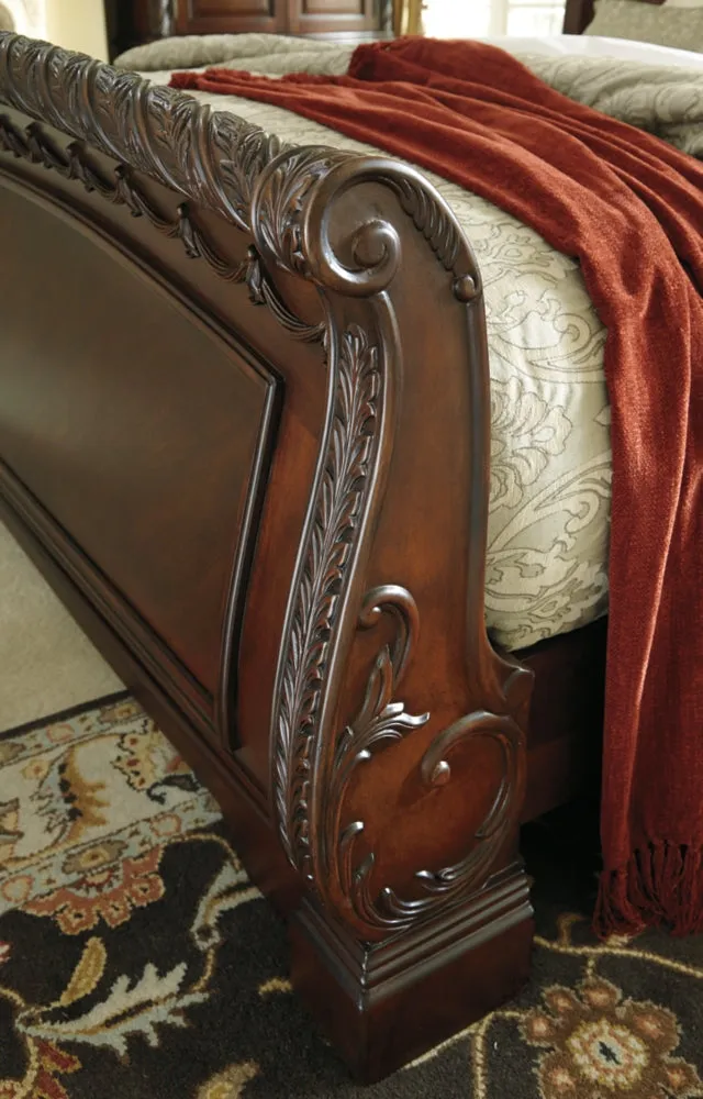 North Shore King Sleigh Bed with Dresser