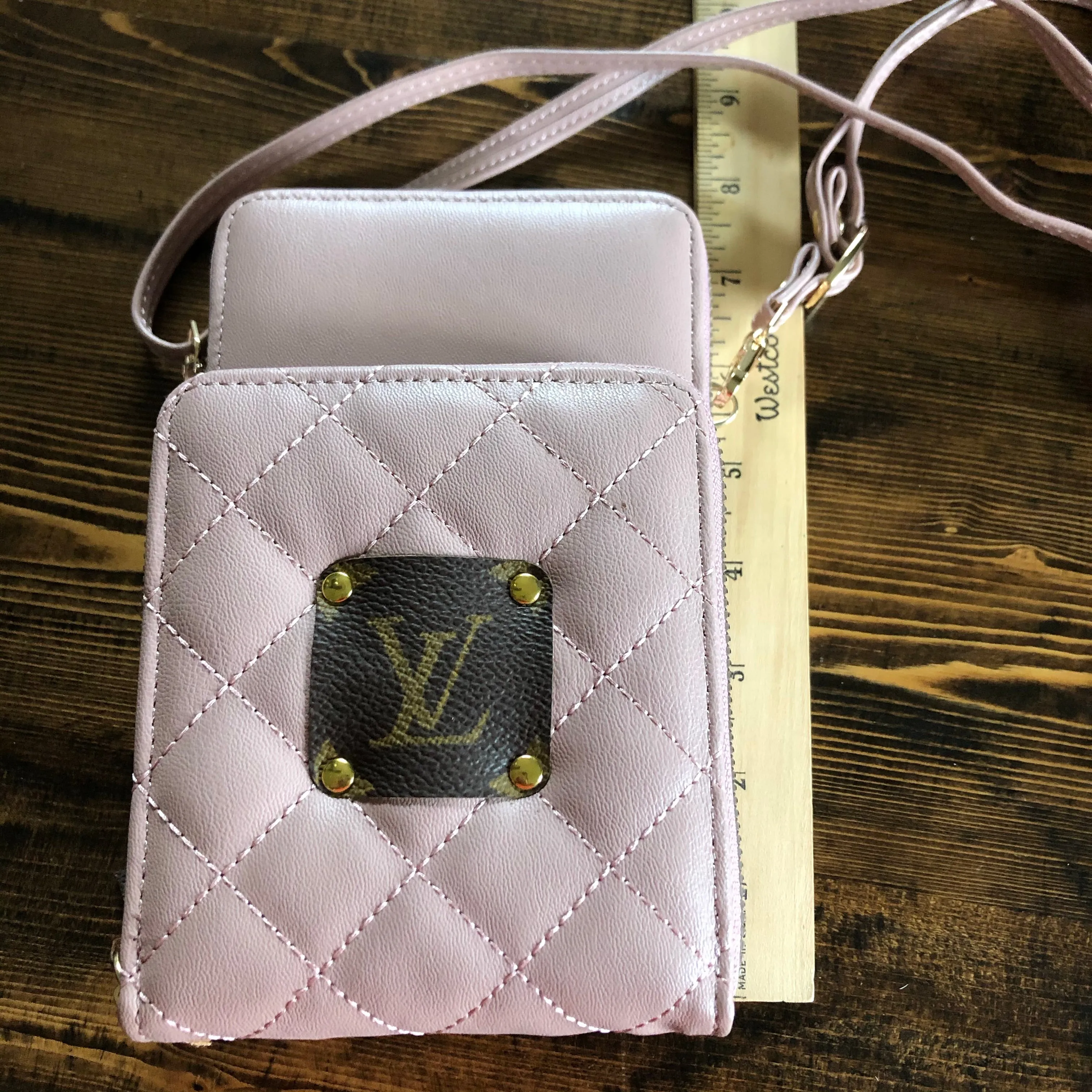 The Hummingbird - Cell Phone Crossbody Bag